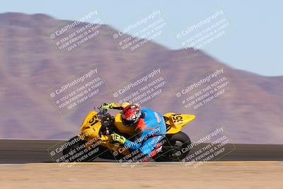 media/Dec-17-2022-SoCal Trackdays (Sat) [[224abd9271]]/Turn 12 Inside Distant (1025am)/